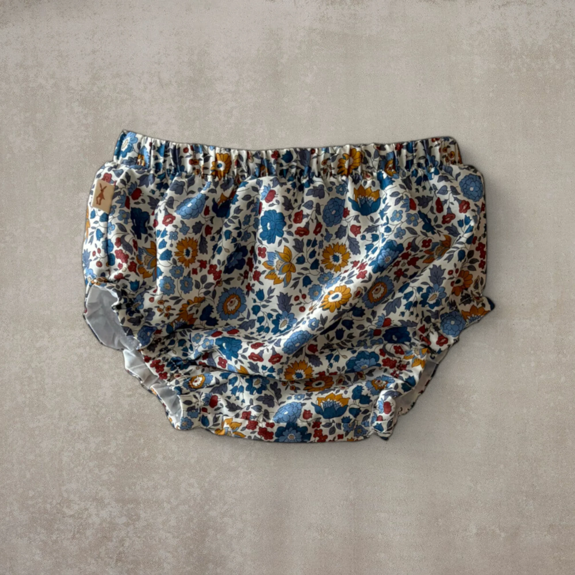 Vestido manga larga y braguita a juego. Estampado floral - Imagen 5