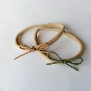 Diadema de lazo de antelina